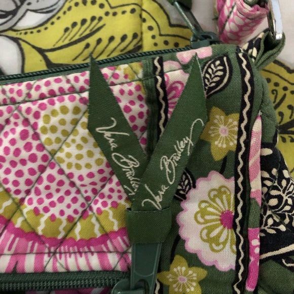 Vera Bradley Olivia Pink tote & crossbody - Picture 5 of 13